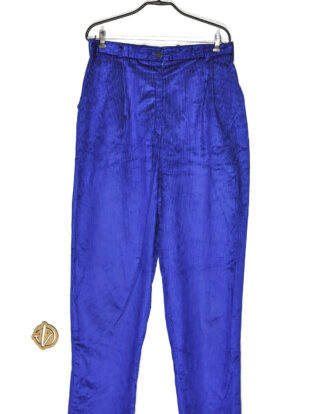 Bright blue corduroy pants - T44