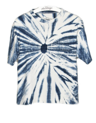 Tie dye white and blue t-shirt