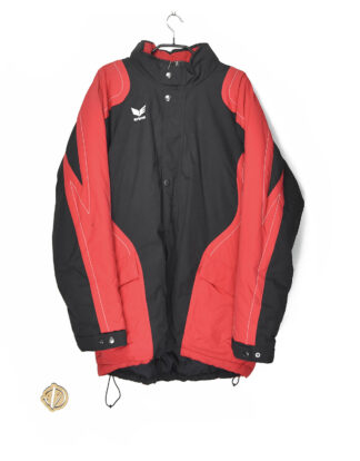 Black and red winter jacket - T46