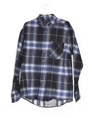 Blue and black checkered flannel shirt - L