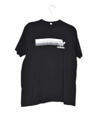 Adidas vintage black t-shirt