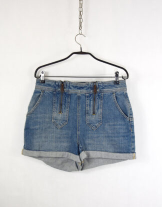 Denim shorts zipper with stars on back - 26