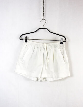 Retro white shorts