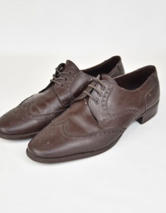 Broguies walnut leather oxford shoes