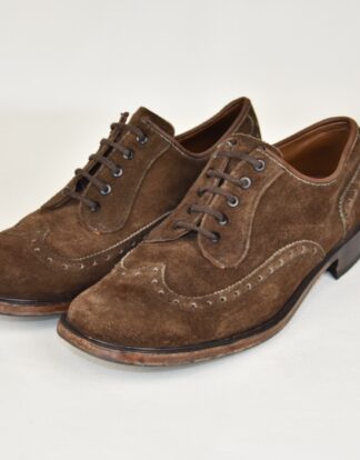 Broguies brown suede oxford shoes
